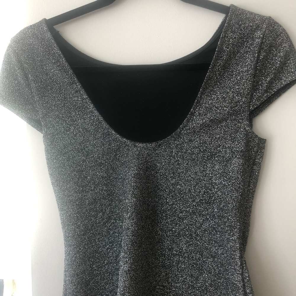 Express Top - Picture 3 of 3